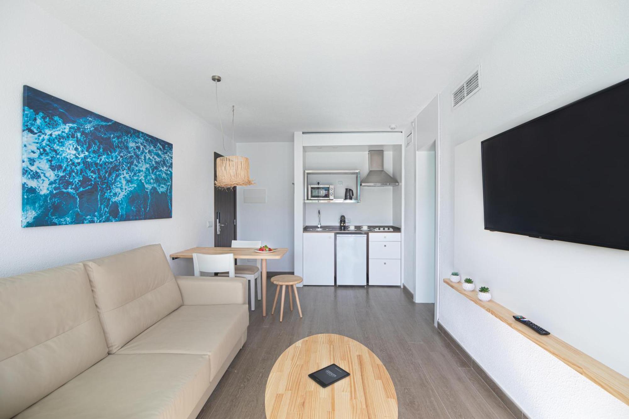 Marsenses & Adults Only Appart hôtel 4*