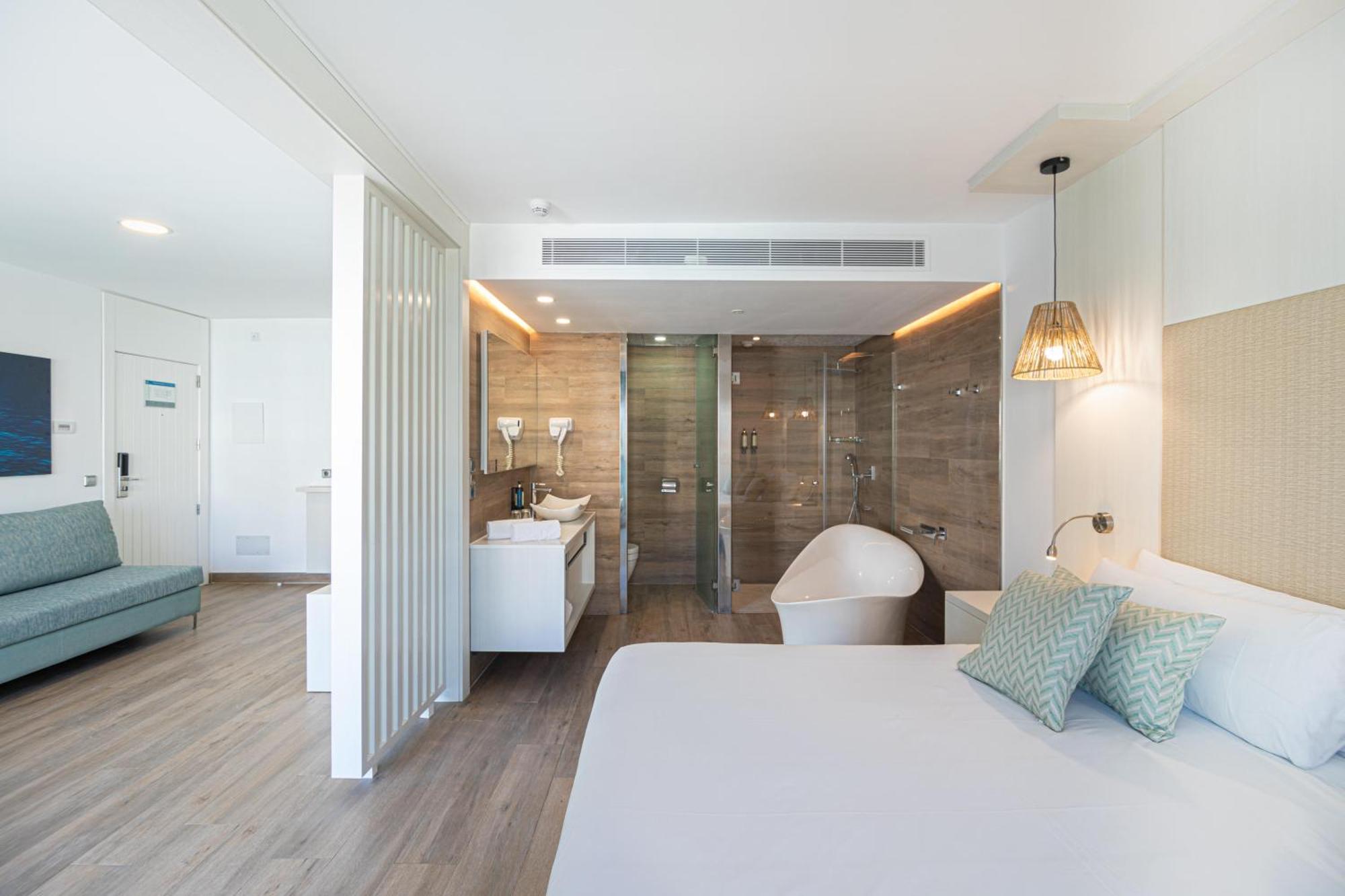 Marsenses & Adults Only Aparthotel 4*