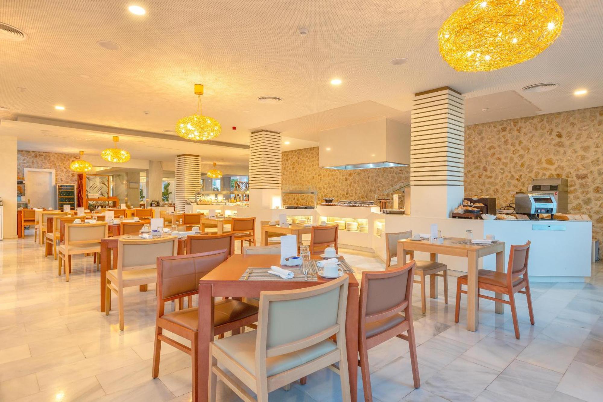 Marsenses & Adults Only Aparthotel Port de Pollenca